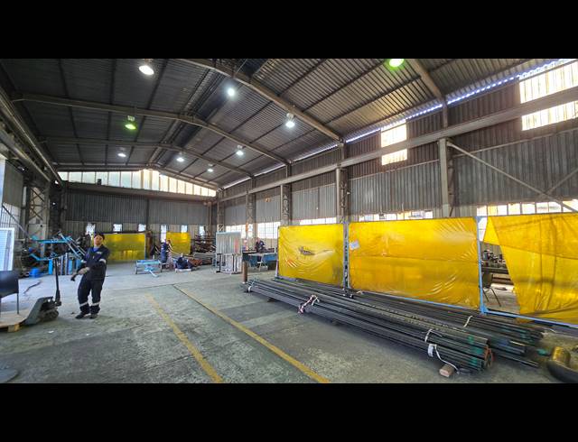 1,192M² WAREHOUSE TO LET IN SEBENZA
